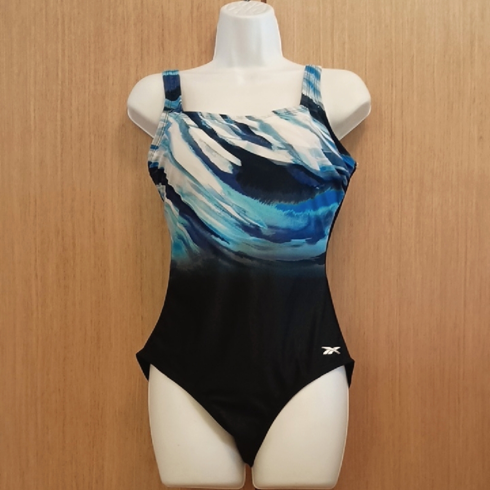 Reebok Women's Swim SZ 8 "Ocean One Piece"